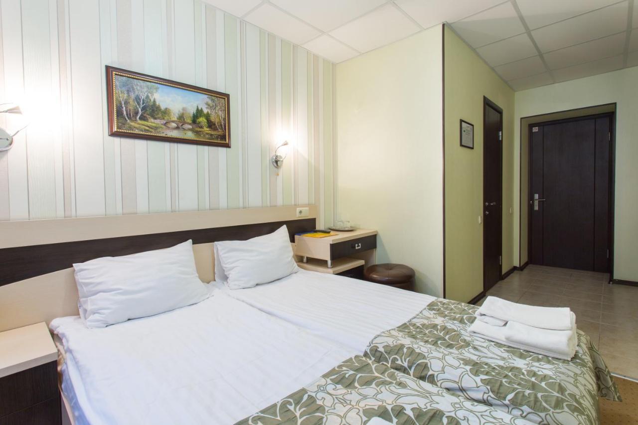 Hotel Voyage Kharkiv Eksteriør billede