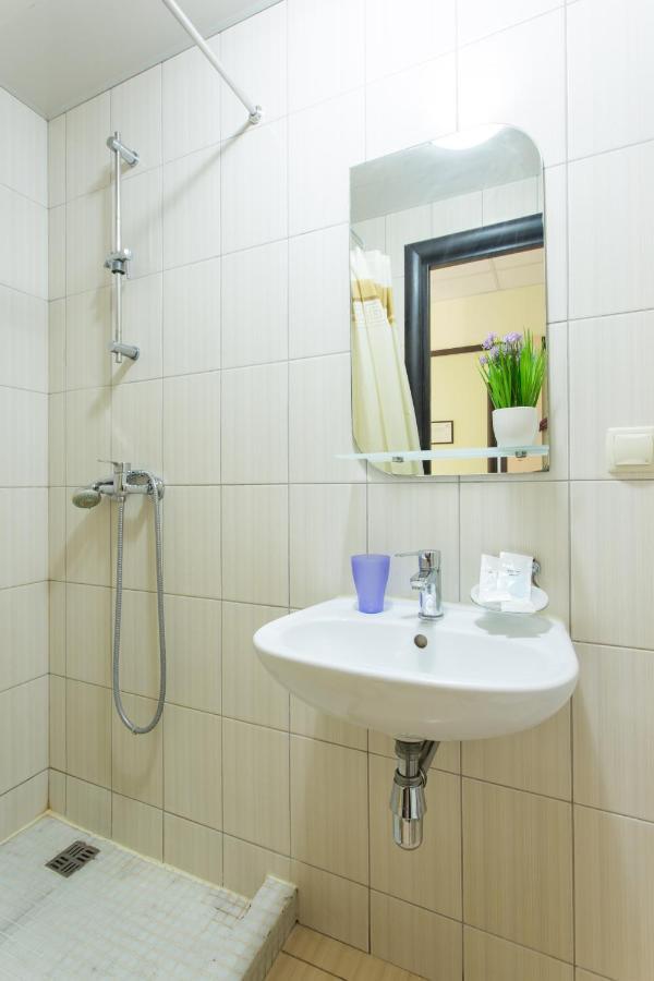 Hotel Voyage Kharkiv Eksteriør billede