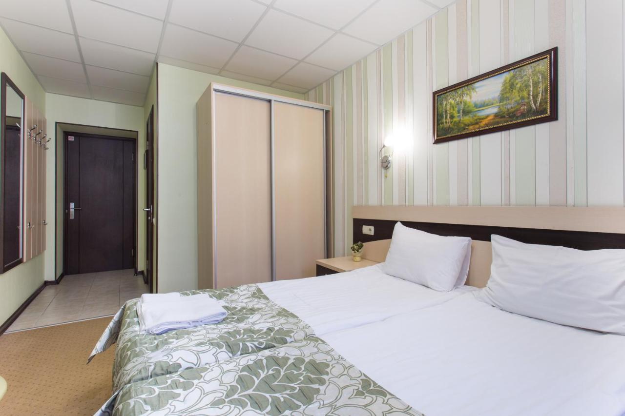 Hotel Voyage Kharkiv Eksteriør billede