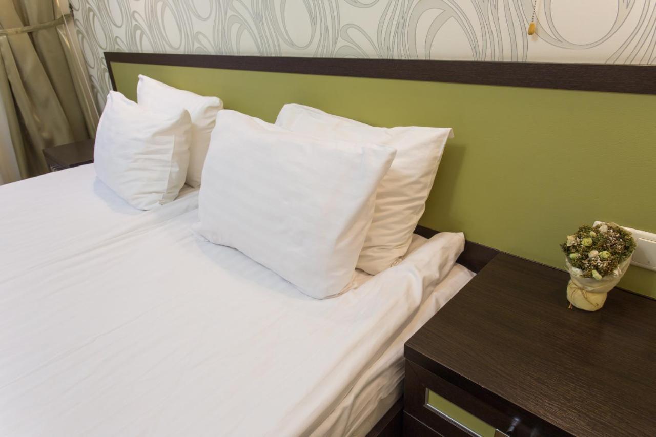 Hotel Voyage Kharkiv Eksteriør billede