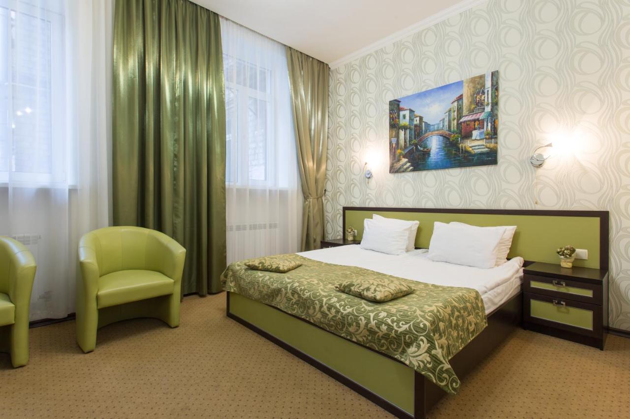Hotel Voyage Kharkiv Eksteriør billede