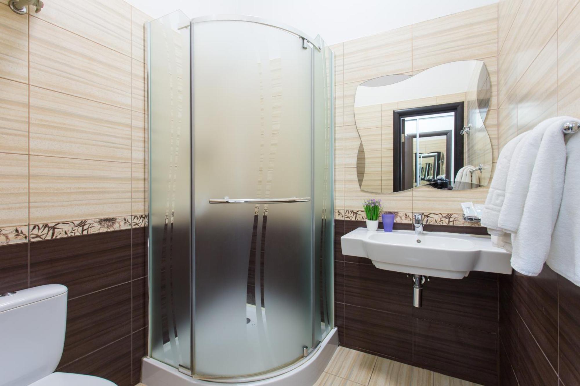 Hotel Voyage Kharkiv Eksteriør billede